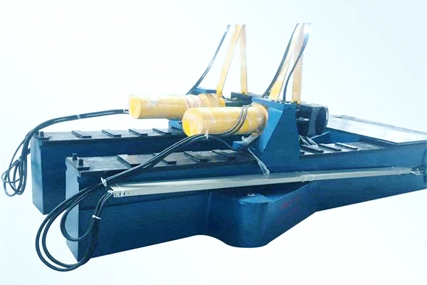 談?wù)劙魲l式振動(dòng)給料機(jī)的結(jié)構(gòu)是怎樣的